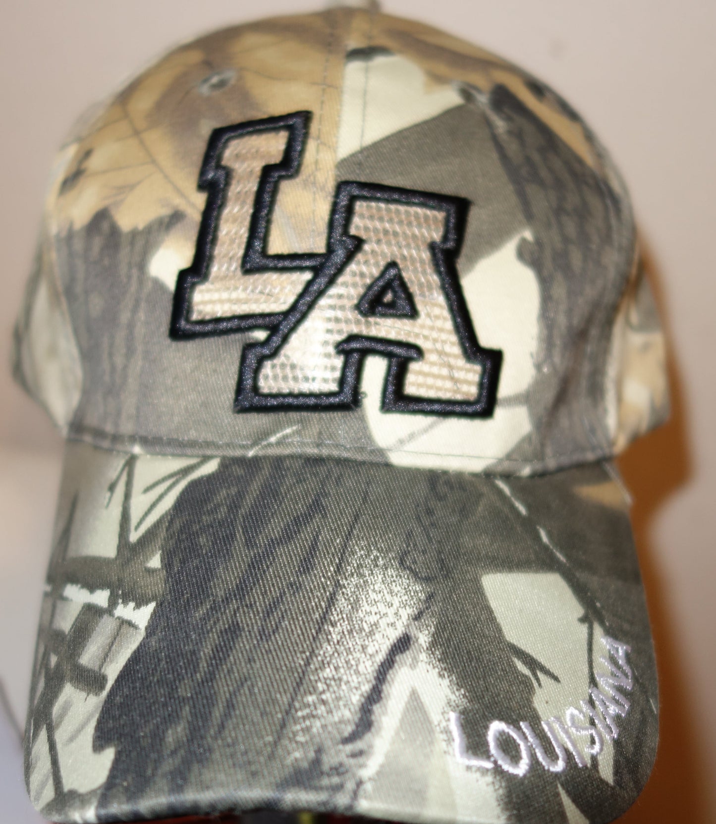 LOUISIANA "LA' LOGO CAP